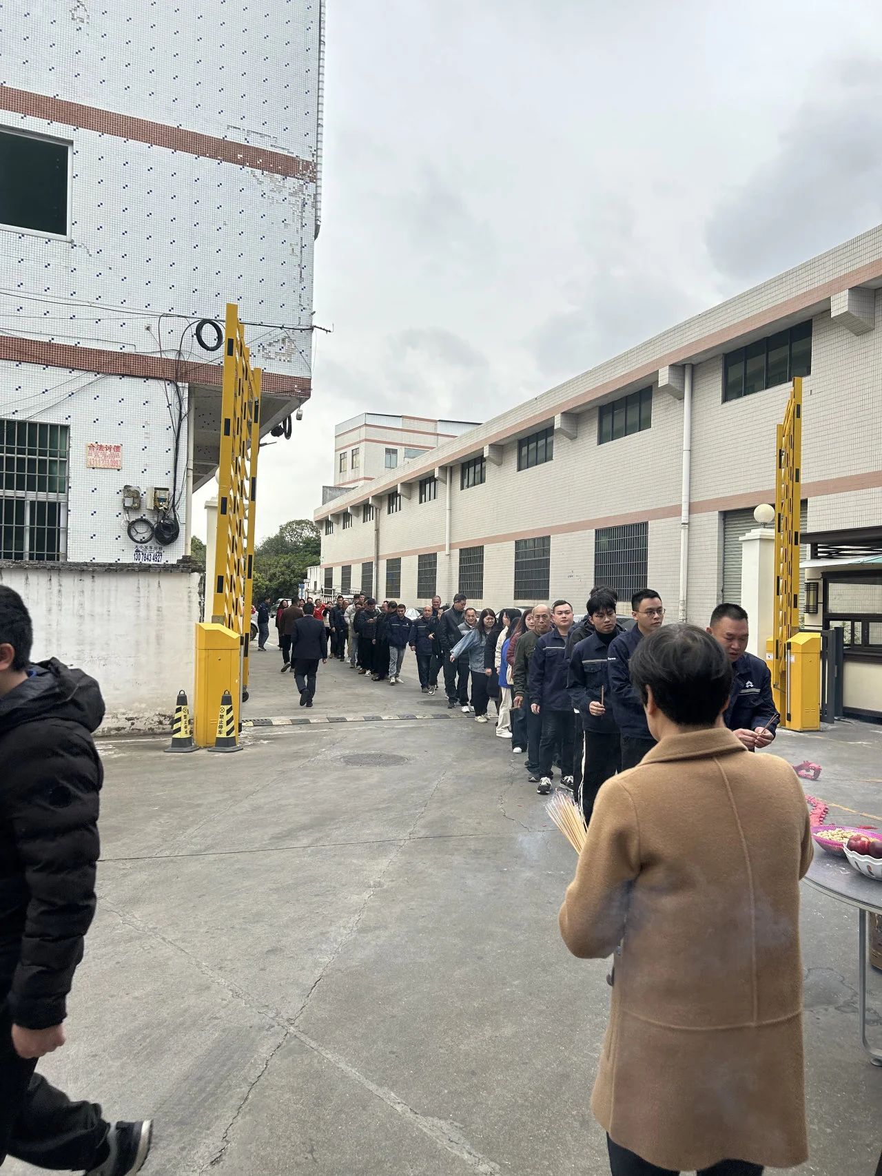 法立奧電梯公司開工大吉